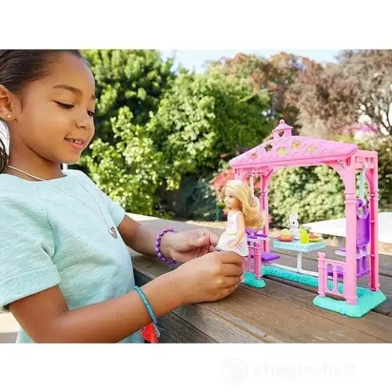 Barbie Chelsea Tavolo da Picnic FDB32 Mattel - 1