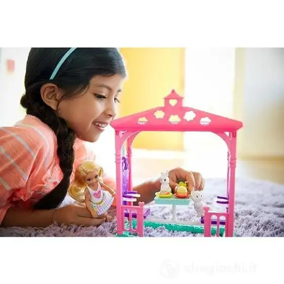 Barbie Chelsea Tavolo da Picnic FDB32 Mattel - 4