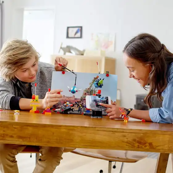 Lego Movie 2 70820 LEGO Movie Maker Lego - 6