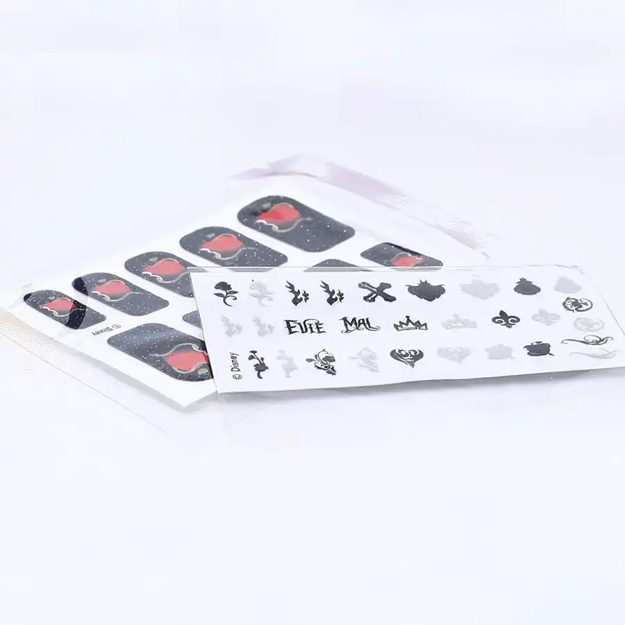 Disney Descendants Set Per Unghie Nail Studio Smalti ed Accessori Giochi Preziosi - 1