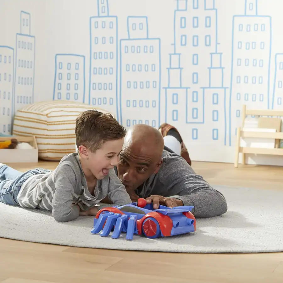 Spiderman e i Suoi Fantastici Amici Veicolo Spara Colpi Hasbro - 1