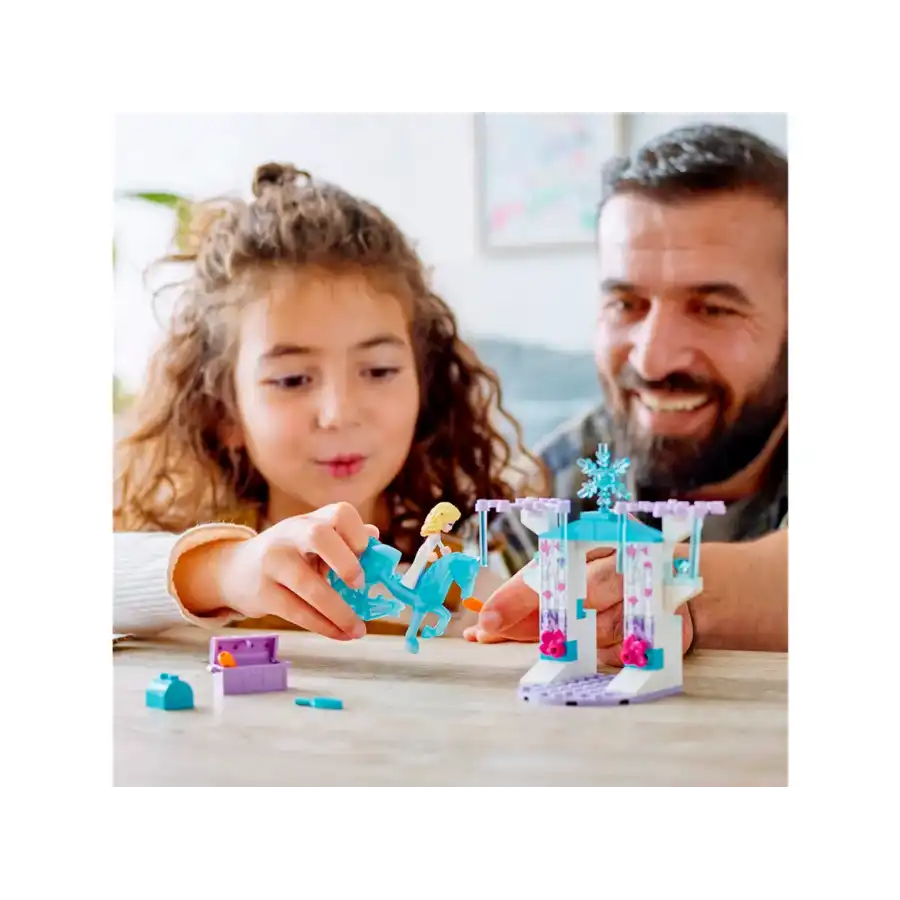 LEGO DISNEY Elsa e la stalla di ghiaccio di Nokk 43209