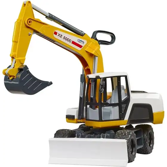Bruder 03413 Escavatore su Ruote