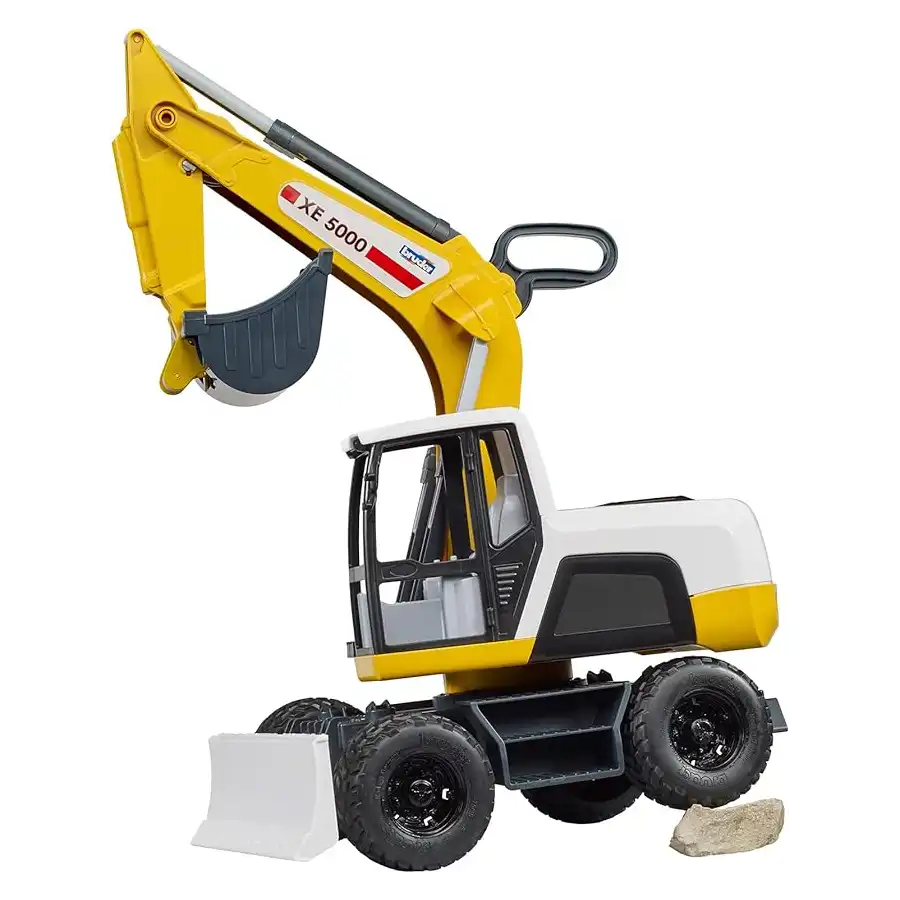 Bruder 03413 Escavatore su Ruote