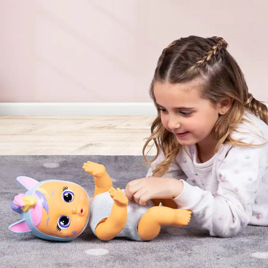 Cry Babies Crawling Jenna - Bambola Interattiva Jenna Gattona Davvero