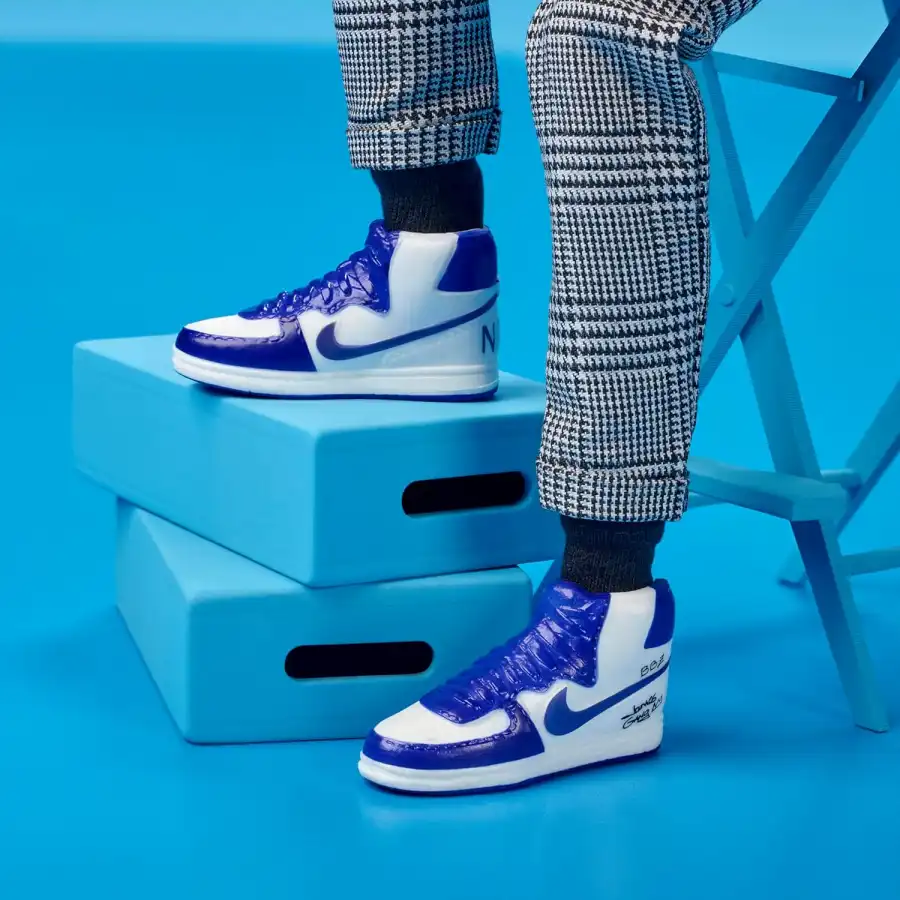 Barbie Signature - LeBron James Kenbassadors, HRM33