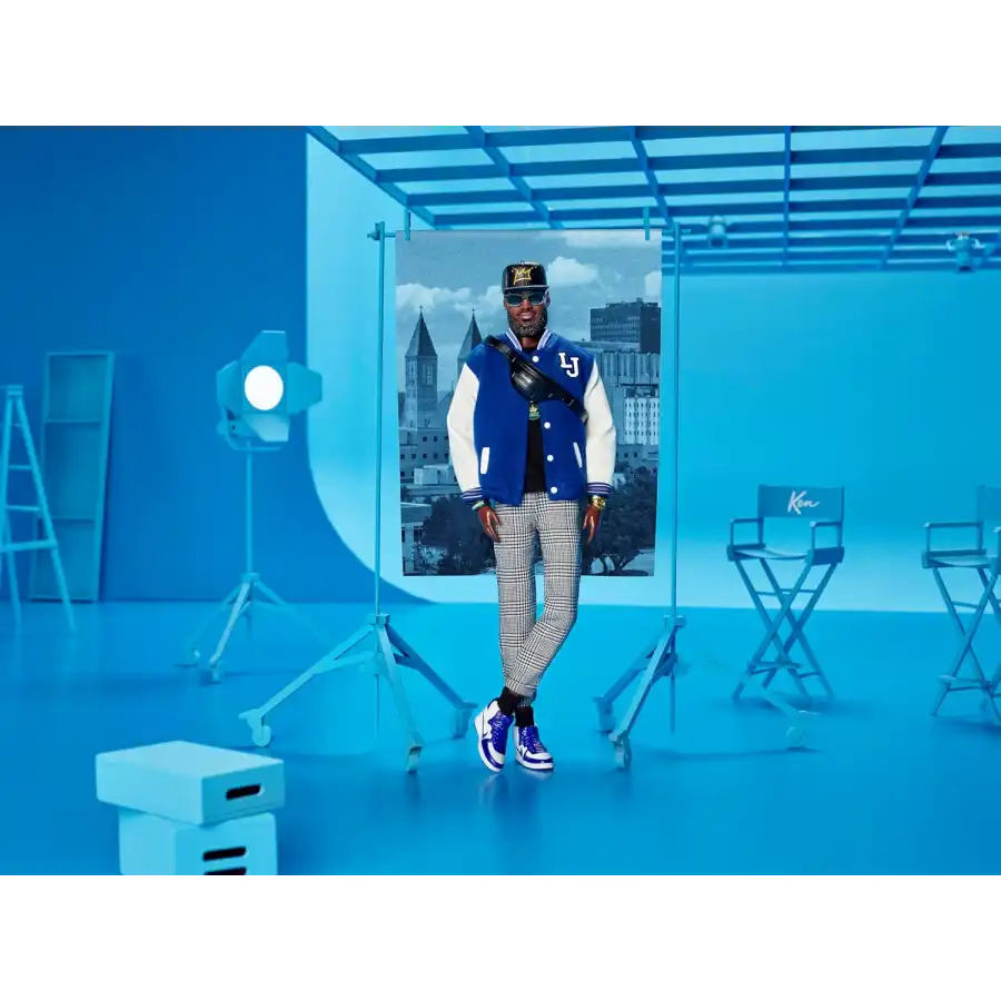 Barbie Signature - LeBron James Kenbassadors, HRM33